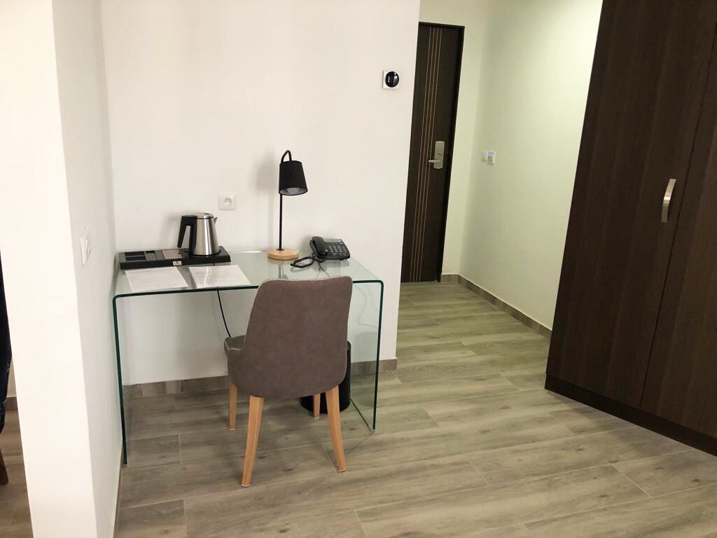 junior suite | 1 bedroom, minibar, in-room safe, desk