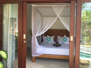 Villa, 4 Bedrooms | 4 bedrooms, iron/ironing board, free WiFi, bed sheets - Villa Kuda Sambrani (Kerobokan)