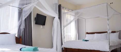 4 bedrooms, WiFi, bed sheets