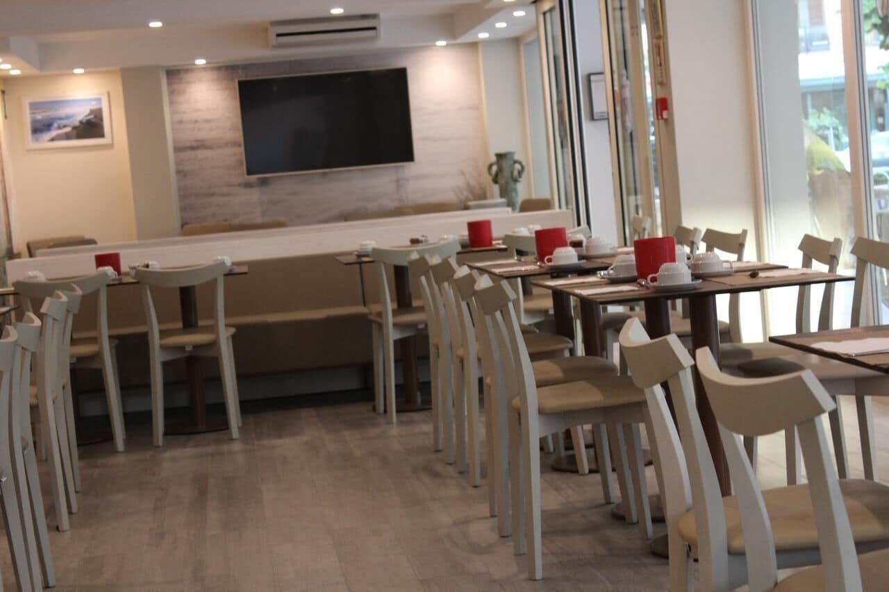 Petit déjeuner continental compris tous les jours