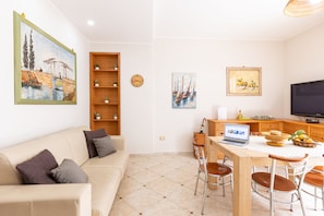 Apartment, 3 Bedrooms | Living area | Flat-screen TV - Spacious 3 bedrooms apartment in Sorrento OldTown (Sorrento)
