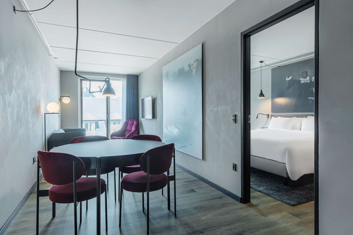 1 habitación y ropa de cama hipoalergénica