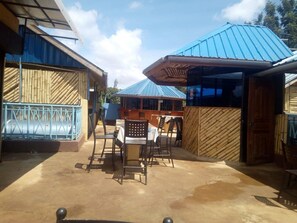 Terrace/patio - Nyamindi Resort (Mururi)