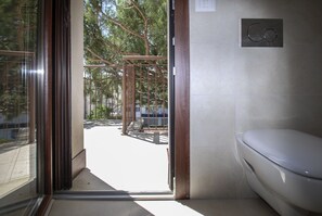Bathroom - Tasso (Ferrara)