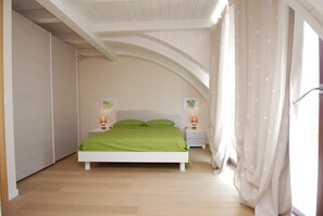 Apartment, 3 Bedrooms | 3 bedrooms, cribs/infant beds, WiFi - Tasso (Ferrara)