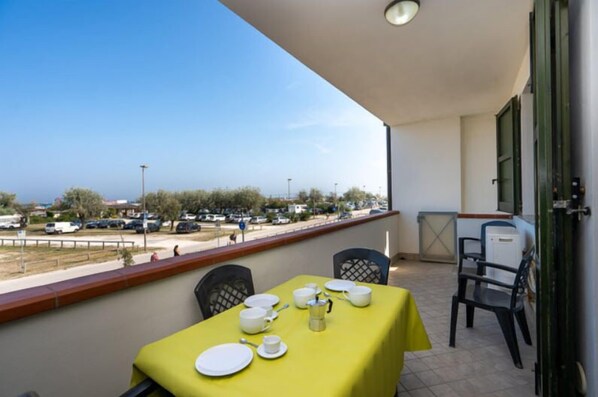 Apartment, 2 Bedrooms | Balcony - Residence Smith - Primo Piano 2B (Comacchio)