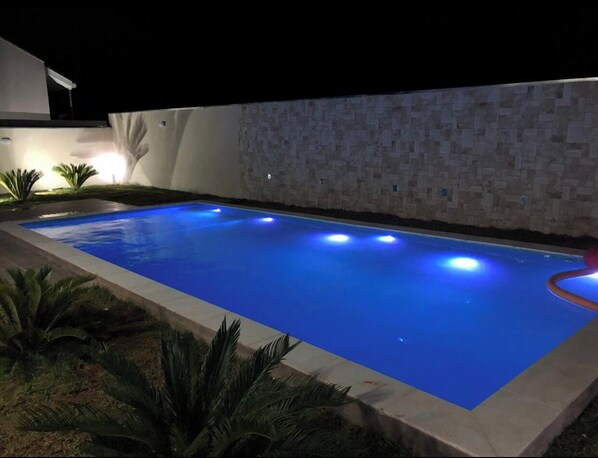 Outdoor pool, a heated pool
