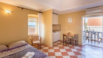 7 dormitorios, tabla de planchar con plancha, wifi gratis y ropa de cama