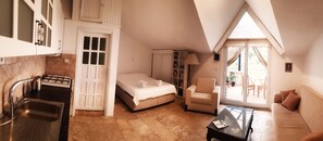Studio Économique | 1 chambre, fer et planche à repasser, Wi-Fi gratuit, draps fournis