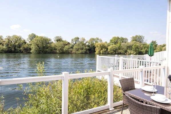 Balcony - Spring Lake 52, Eider Lodge (Cirencester)