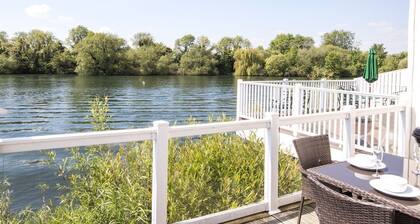 Spring Lake 52, Eider Lodge