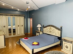 Apartment, Sea View | Desk, soundproofing, iron/ironing board, free WiFi - Panoramic Apartments 200 m2 of space (Baku)