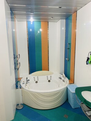 Apartment, Meerblick | Whirlwanne