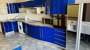 Apartment, Sea View | Private kitchen | Fridge, microwave, oven, dishwasher - Panoramic Apartments 200 m2 of space (Baku)