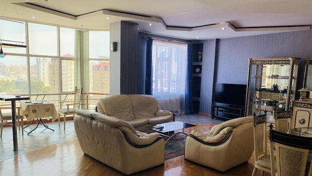 Apartment, Sea View | Living room | Flat-screen TV - Panoramic Apartments 200 m2 of space (Baku)