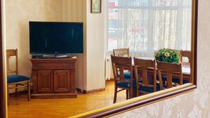 Apartment | Room amenity - Cosy Apartment with 3BDR & 2 BTH (Baku)