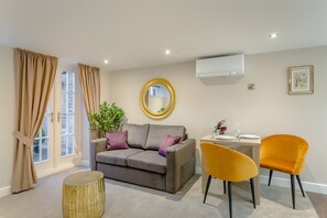 Jacquard | Living area