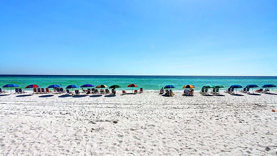 2106 is a Gulf Front 3 bedroom unobstructed views by RedAwning