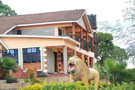 Exterior. The Horizon Resort