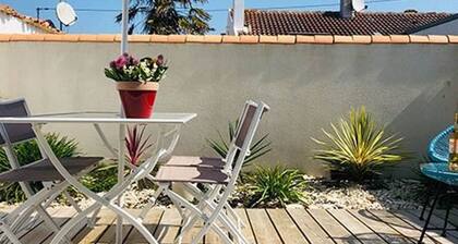 LA MAISONNETTE, Gîte 5. Clos des Aigrettes, 30m from La Cotinière Port