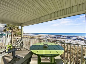 Outdoor dining - "Commodores 101" | Beachfront| Corner Unit w/ Pristine Beach Views | Community Pool (Santa Rosa Beach)