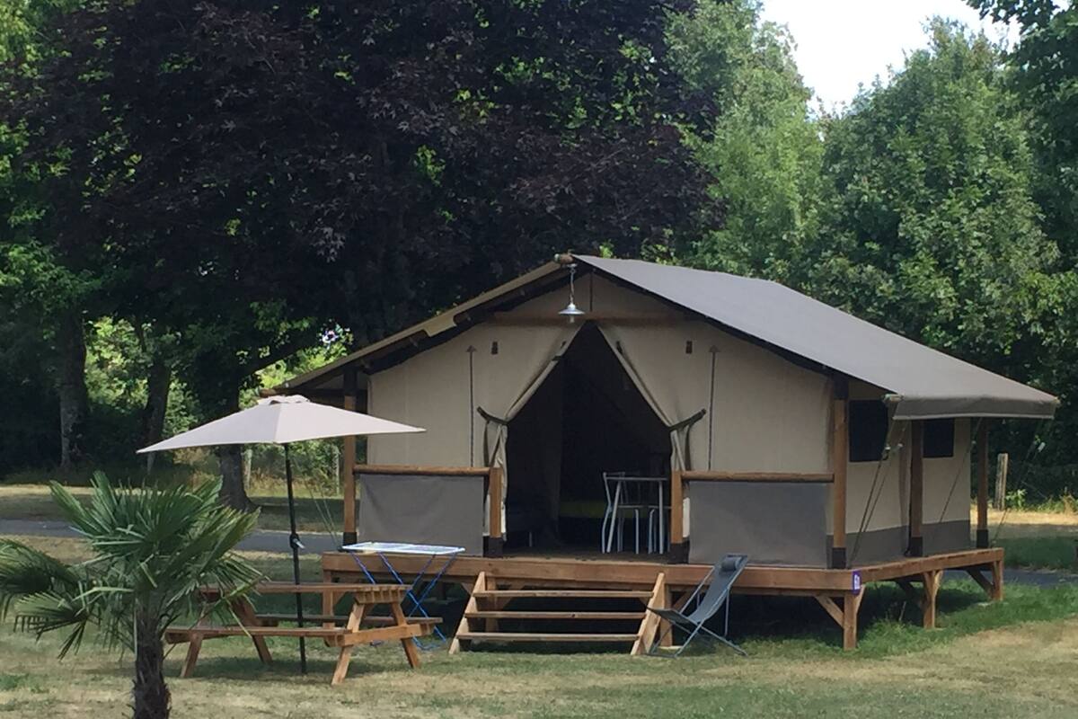 Comfort tent, gedeelde badkamer (Lodge Safari confort) | Terras