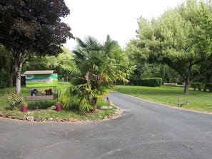 Exterior detail - Camping de la Tête Noire (Buzancais)