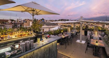 U-Visionary Roma Hotel