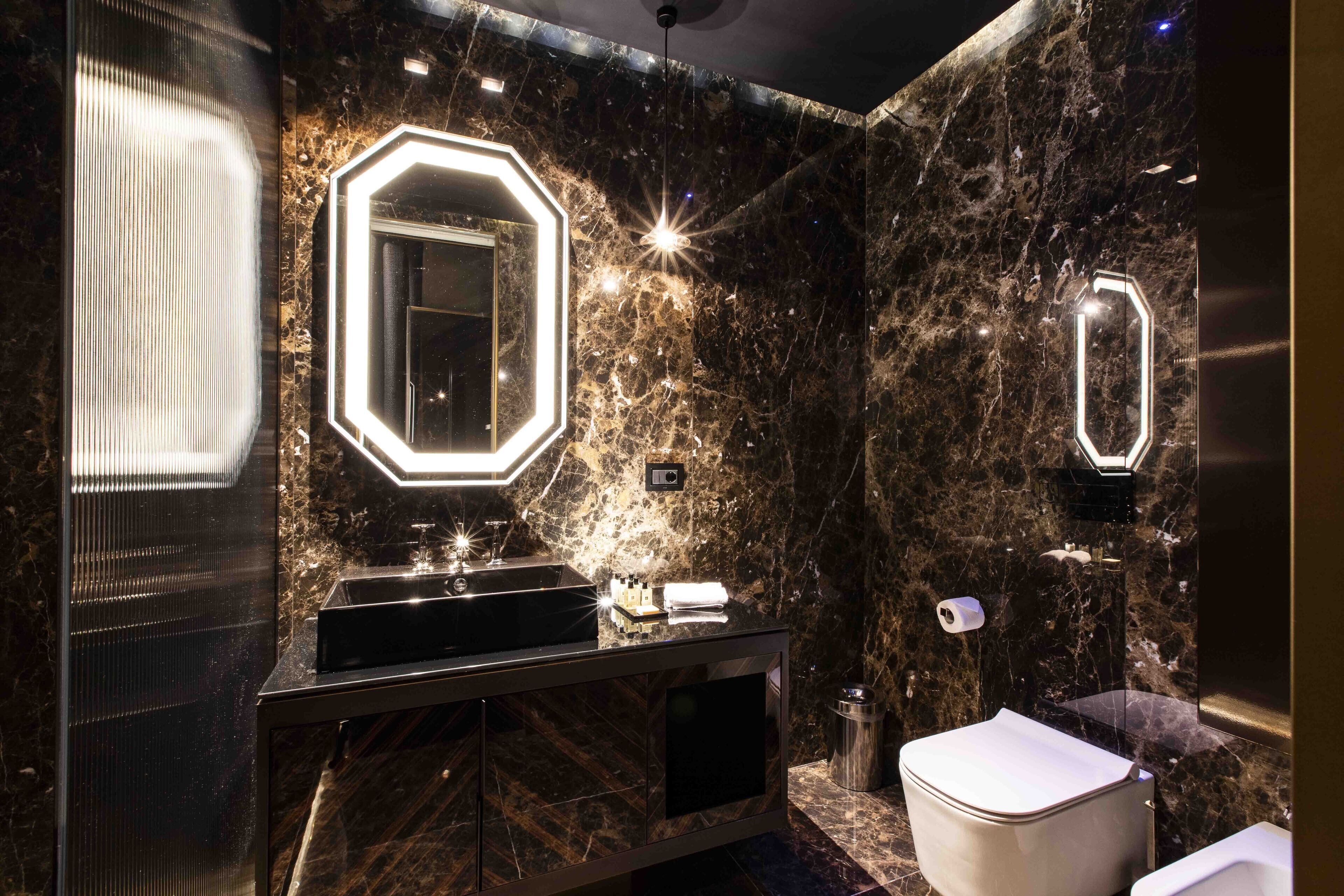 free toiletries, hair dryer, bidet, towels