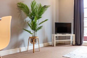 Perushuoneisto, 2 makuuhuonetta, tupakointi kielletty | Oleskelualue | Taulutelevisio