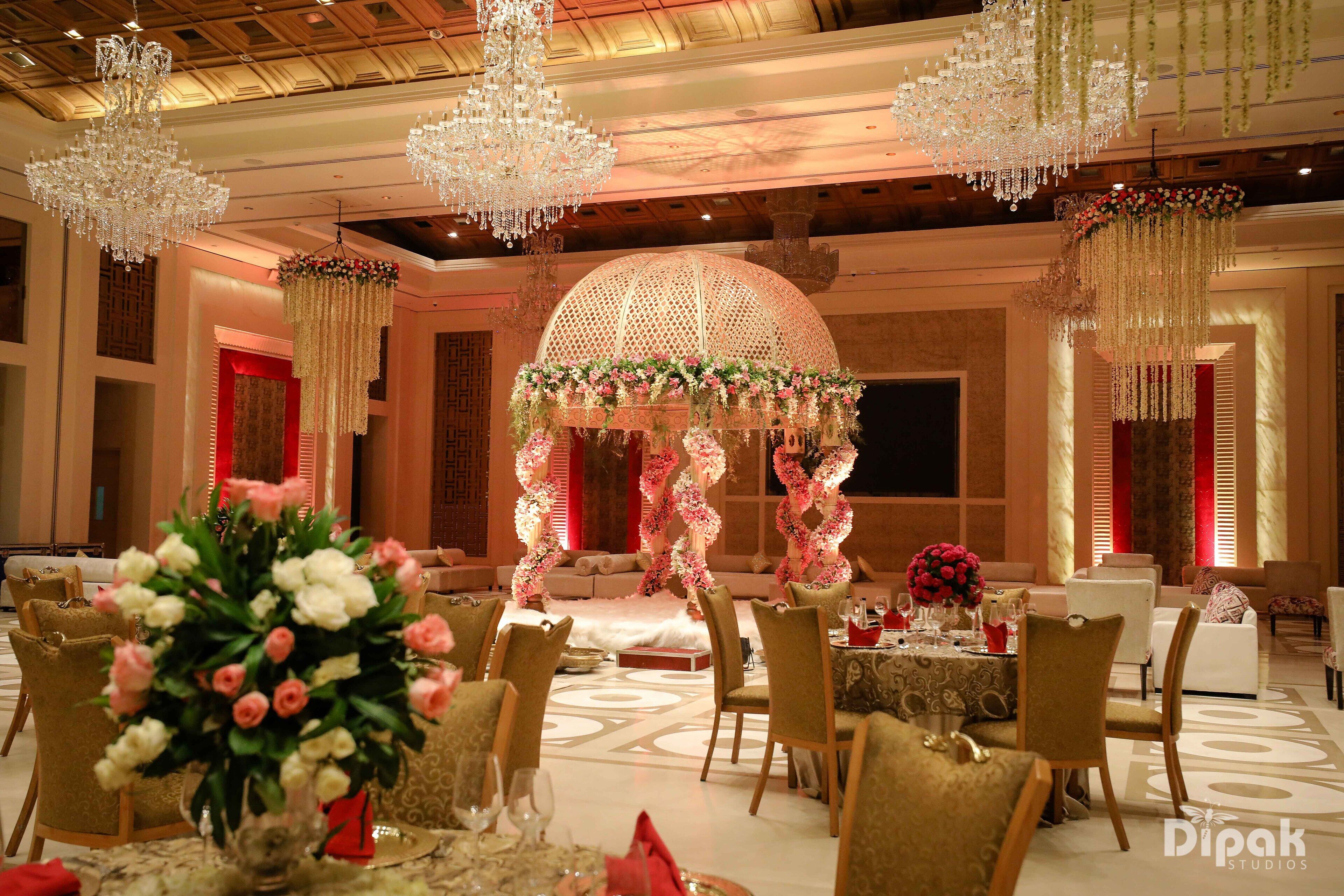Photo - Seven Seas Hotel