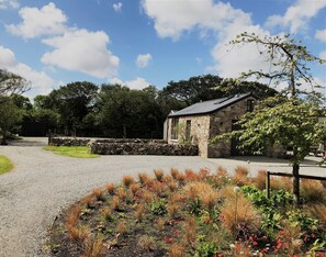 Panoramic House, Ensuite (The Bothy) | Exterior - Fernwood (Clifden)