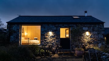House, Ensuite (The Bothy) | Exterior