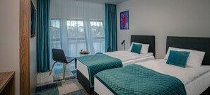 Desk, laptop workspace, iron/ironing board, free WiFi - Hotel Termalny (Uniejow)