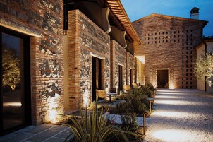 Fachada de la propiedad
