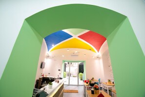 Bar (on property) - Le 4 Stagioni Dante H Napoli Centro by ClaPa Group Dislocated Hospitality (Naples)