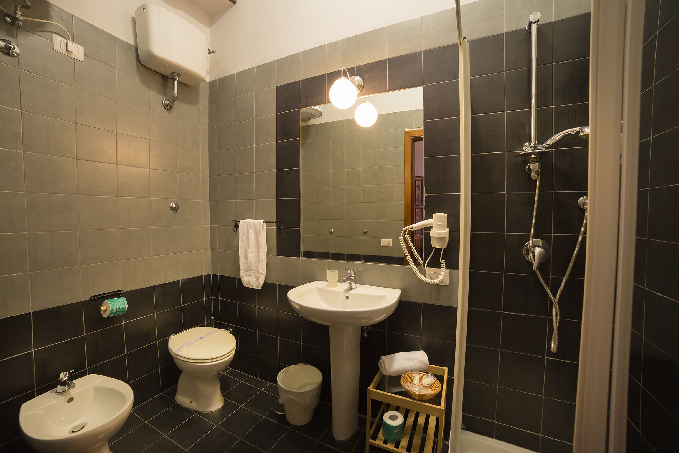 Foto - Le 4 Stagioni Dante H Napoli Centro, by ClaPa Group