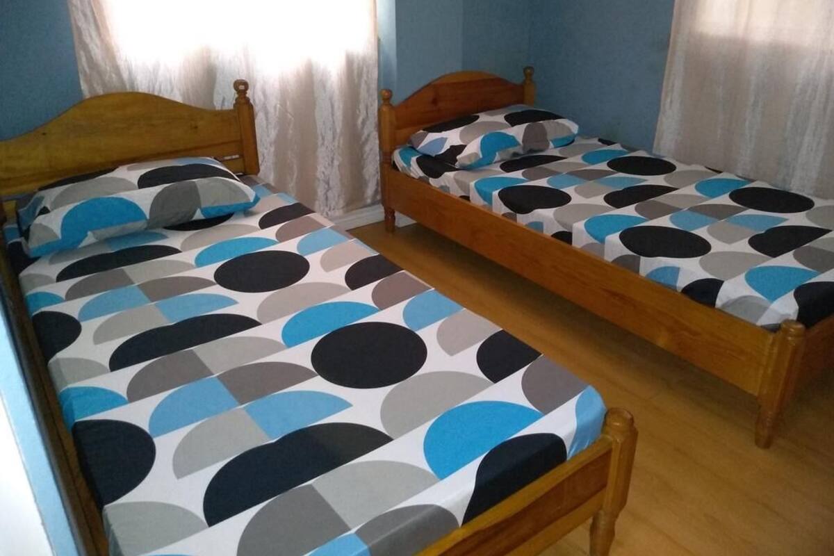Wifi gratis y ropa de cama 