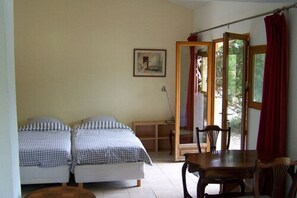 Estudio | Wifi gratis y ropa de cama