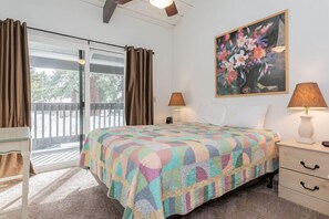 3 chambres, fer et planche à repasser, accès au Wi-Fi (inclus)