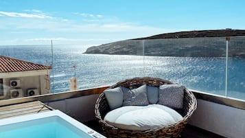 Suite, 2 Bedrooms, Hot Tub, Oceanfront (Split Level) | Terrace/patio