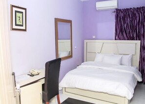 Chambre, 1 grand lit