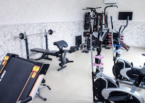 Gym - Demeg Hotel And Suites (Lagos)
