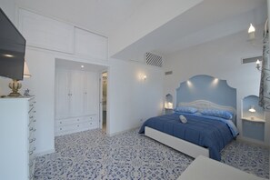 Villa, 3 Bedrooms | 3 bedrooms, iron/ironing board, free WiFi, bed sheets