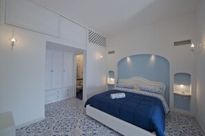 Villa, 3 Schlafzimmer | 3 Schlafzimmer, Bügeleisen/Bügelbrett, kostenloses WLAN, Bettwäsche
