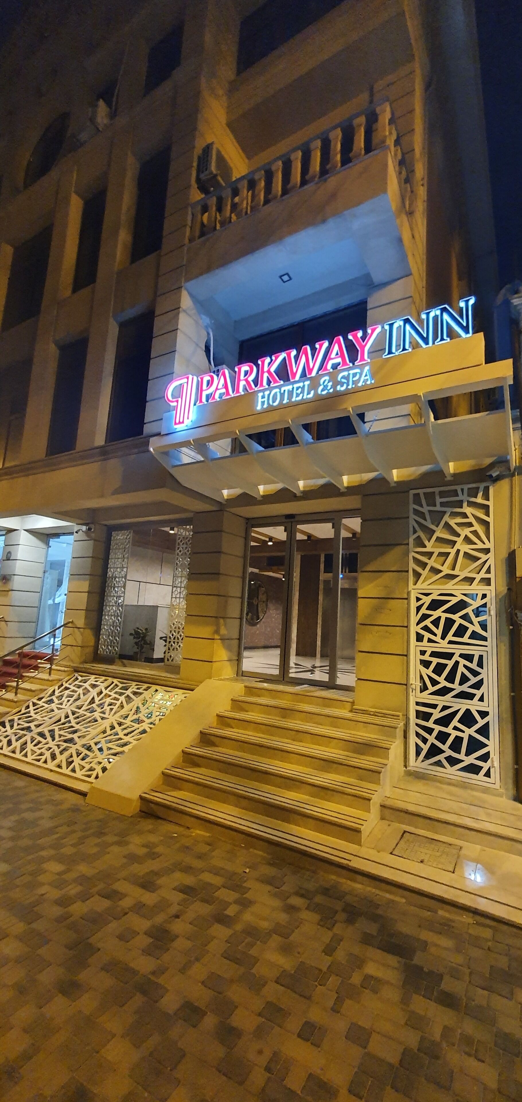 Photo - Parkway Inn Hotel & Spa