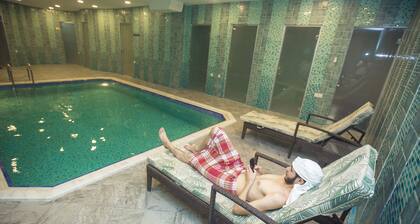 Parkway inn Hotel & Spa