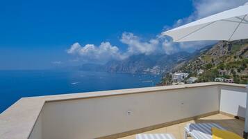 Villa, 3 Bedrooms | Terrace/patio