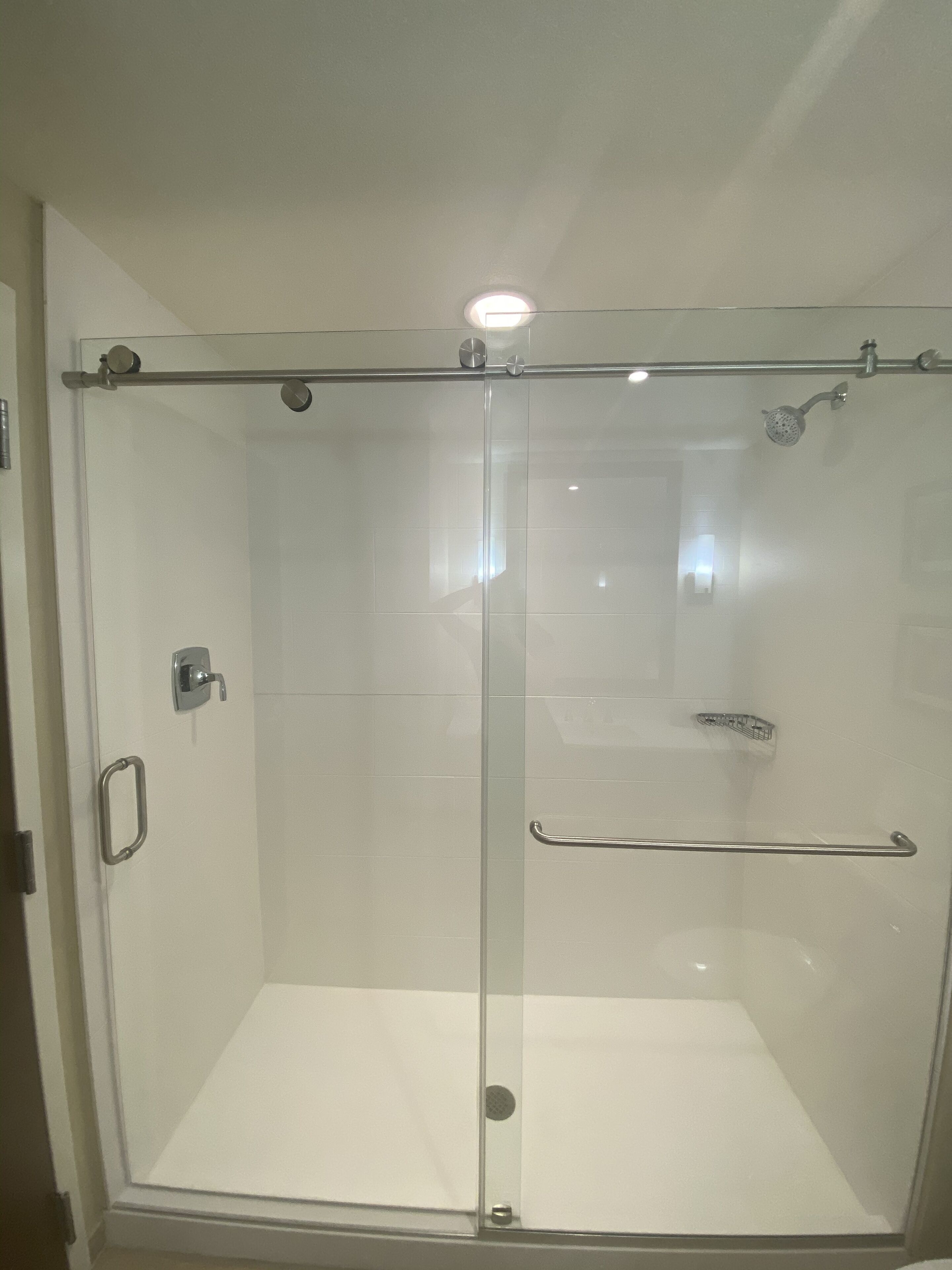 suite, 1 king bed with sofa bed, non smoking | bathroom | combined shower/bathtub, hair dryer, towels