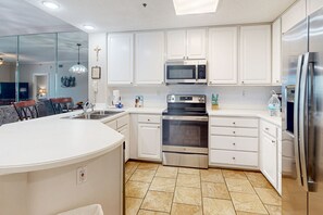 Fridge, microwave, oven, stovetop